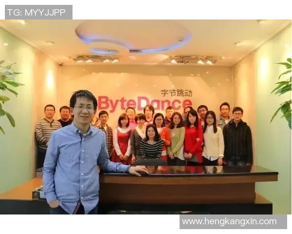 北京足球队团队协作的成功之道与战术分析探讨